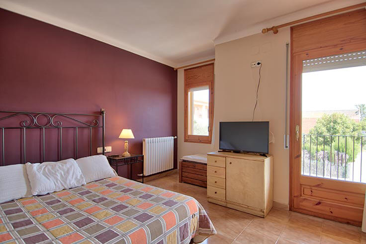 Individual house 4 bedrooms with Parking and garden in Mont-ras - Buy - For sale