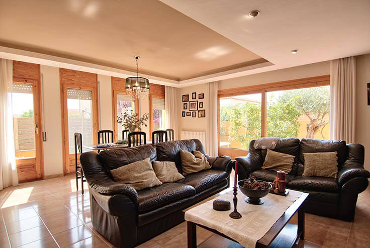 Individual house 4 bedrooms with Parking and garden in Mont-ras - Buy - For sale