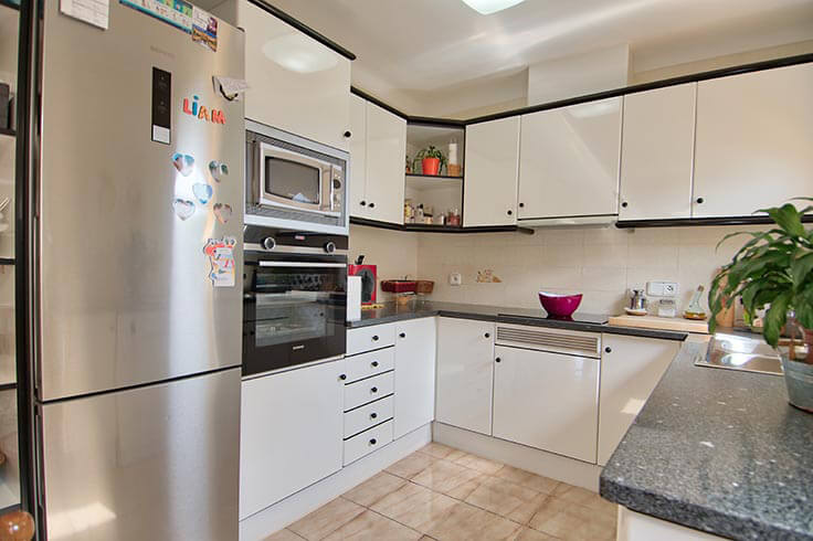 Individual house 4 bedrooms with Parking and garden in Mont-ras - Buy - For sale