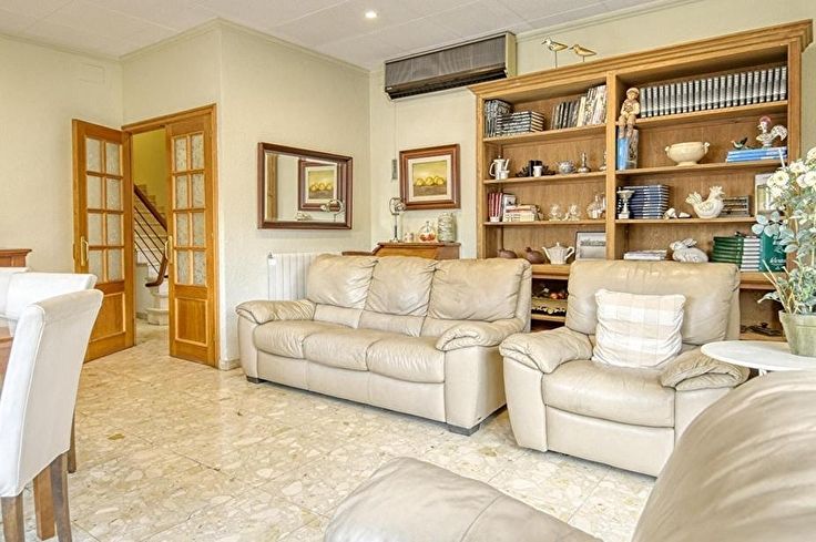 Town house 4 bedrooms in Palamós - Buy - For sale