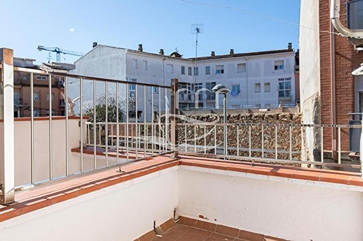 Flat 3 bedrooms in Palamós - Buy - For sale