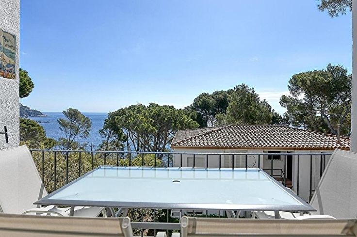 Apartment 1 bedroom with Sea views, Wifi, Parking and garden in Calella de Palafrugell - Rent Vacation - Tourist