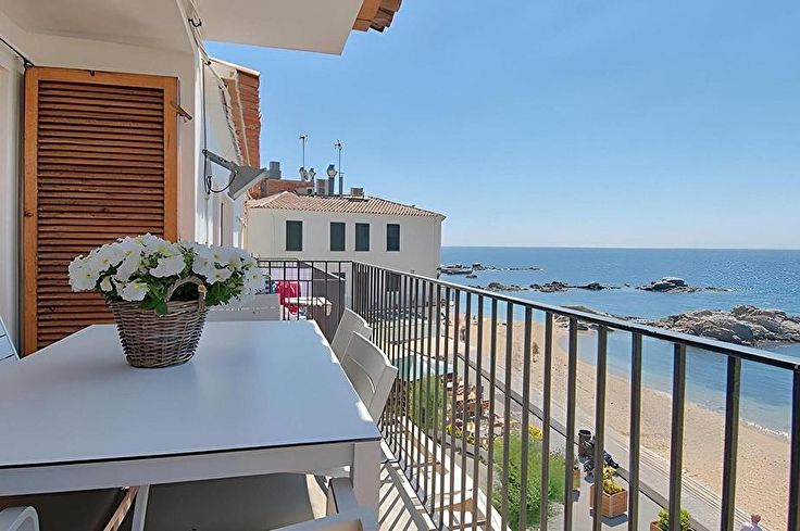Apartment 3 bedrooms with Sea views, Wifi and Parking in Calella de Palafrugell - Rent Vacation - Tourist