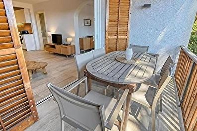 Wohnung mit Schwimmbad, Klimaanlage, Wifi, Parken und Garten auf Calella de Palafrugell - Vermietung Urlaub