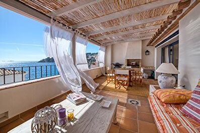 Penthouse mit Meerblick auf Calella de Palafrugell - Vermietung Urlaub