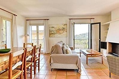 Chalet mit Schwimmbad, Wifi, Parken und Garten auf Calella de Palafrugell - Vermietung Tourist