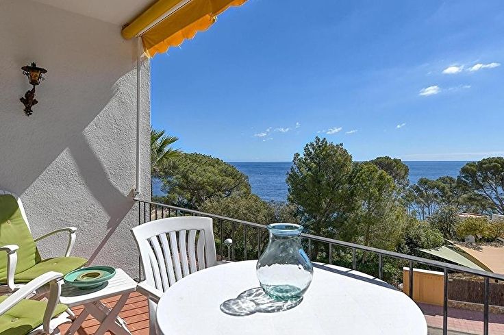 Wohnung 2 Schlafzimmer mit Meerblick, Wifi und Garten auf Calella de Palafrugell - Vermietung Urlaub - Tourist