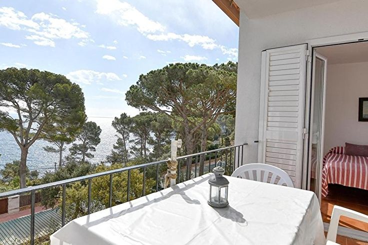 Wohnung 2 Schlafzimmer mit Meerblick, Parken und Garten auf Calella de Palafrugell - Vermietung Urlaub - Tourist