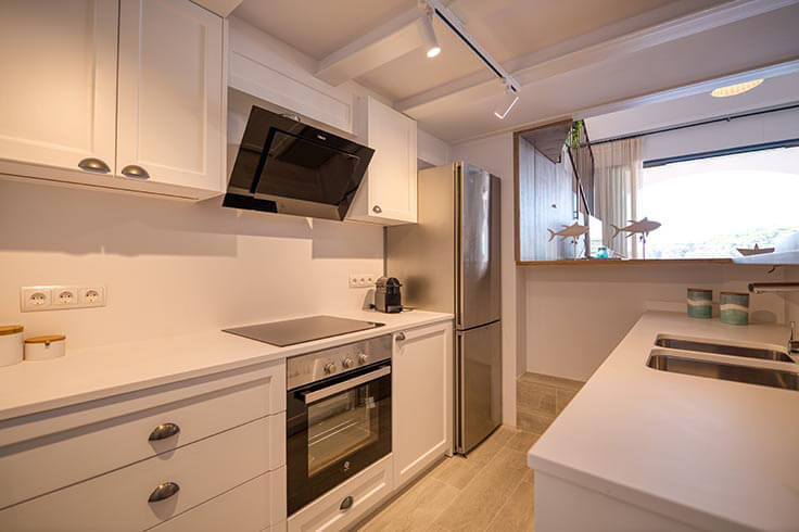 Dachgeschoss 1 Schlafzimmer mit Meerblick, Klimaanlage, Wifi und Parken auf Calella de Palafrugell - Vermietung Urlaub - Tourist