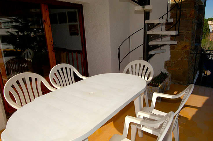 Heim 4 Schlafzimmer mit Schwimmbad und Garten auf Calella de Palafrugell - Vermietung Jahreszeit