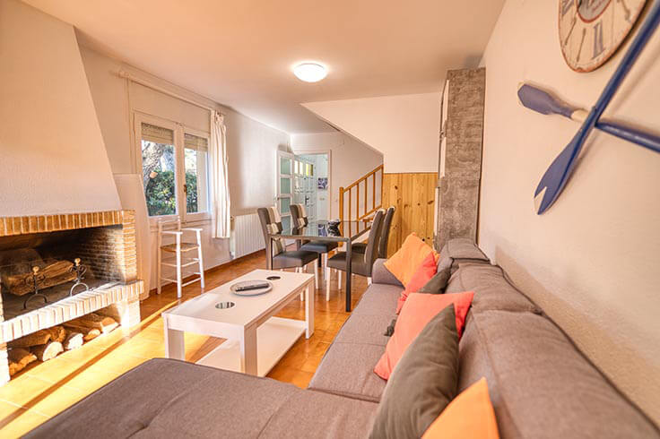 Reihenhaus 3 Schlafzimmer mit Schwimmbad, Parken und Garten auf Calella de Palafrugell - Vermietung Urlaub - Tourist