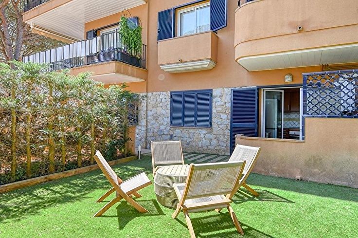 Wohnung 2 Schlafzimmer mit Schwimmbad, Parken und Garten auf Calella de Palafrugell - Vermietung Urlaub - Tourist