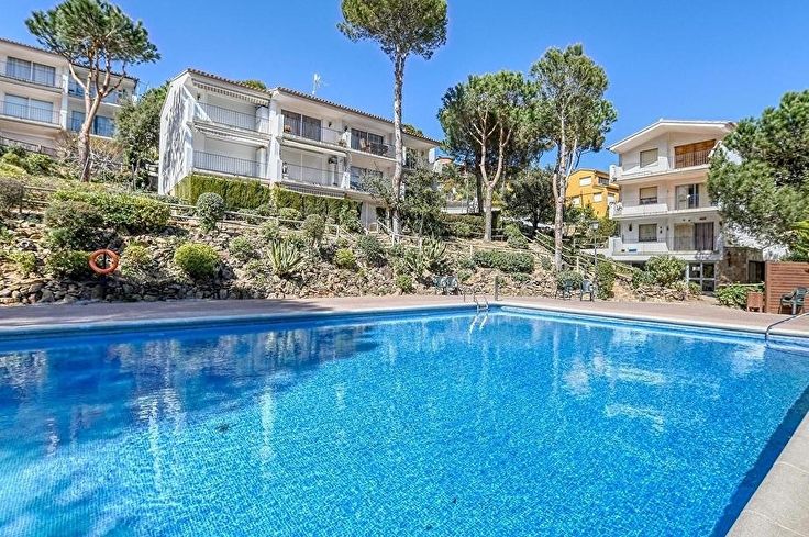 Wohnung 2 Schlafzimmer mit Schwimmbad, Meerblick und Garten auf Calella de Palafrugell - Vermietung Urlaub - Tourist