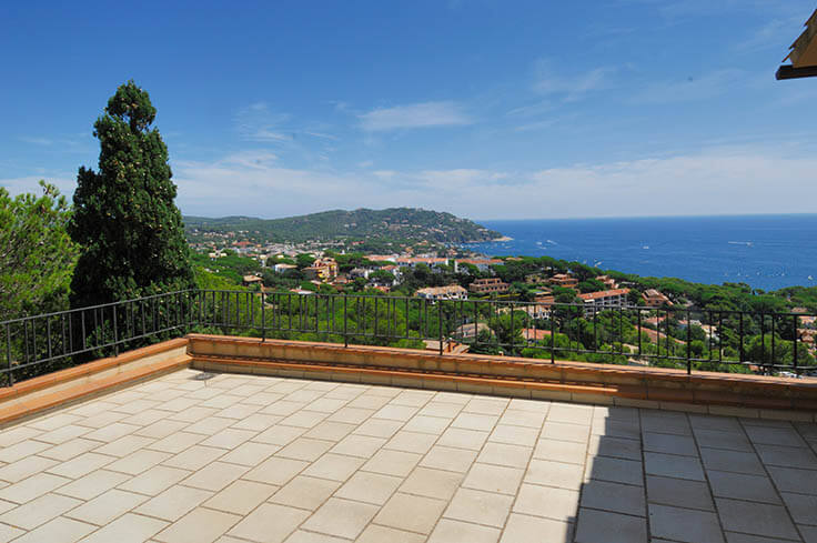 Individuelles Haus 7 Schlafzimmer mit Schwimmbad und Meerblick auf Calella de Palafrugell - Vermietung Jahreszeit