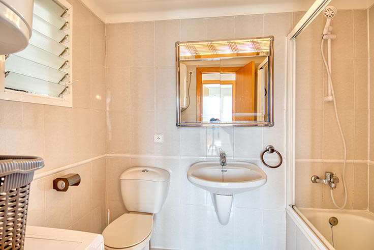 Wohnung 1 Schlafzimmer mit Schwimmbad, Meerblick, Parken und Garten auf Tamariu - Vermietung Urlaub - Tourist