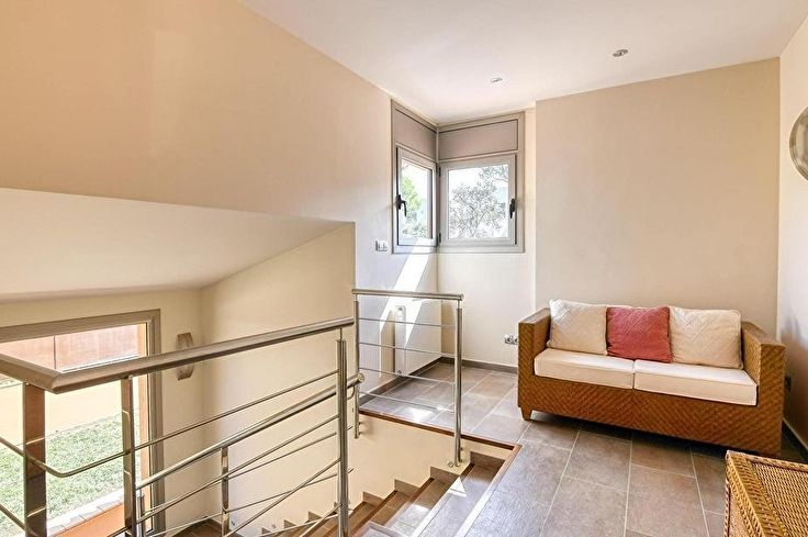 Individuelles Haus 5 Schlafzimmer mit Schwimmbad, Klimaanlage und Garten auf Llafranc - Kaufen - verkaufen