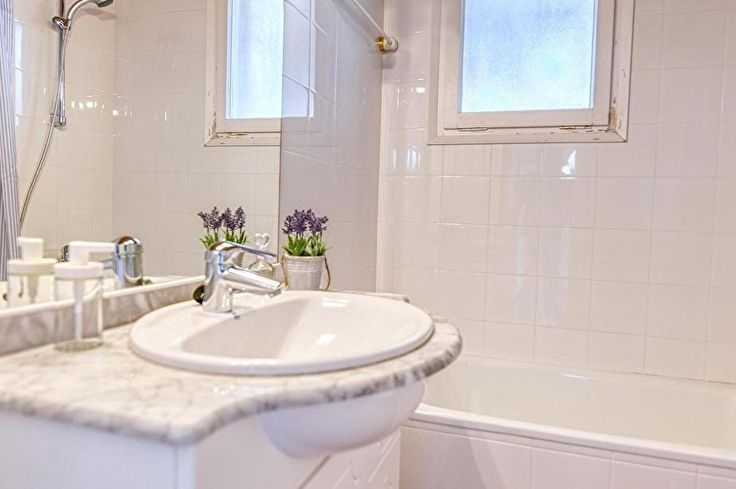 Wohnung 3 Schlafzimmer mit Schwimmbad und Garten auf Calella de Palafrugell - Kaufen - verkaufen