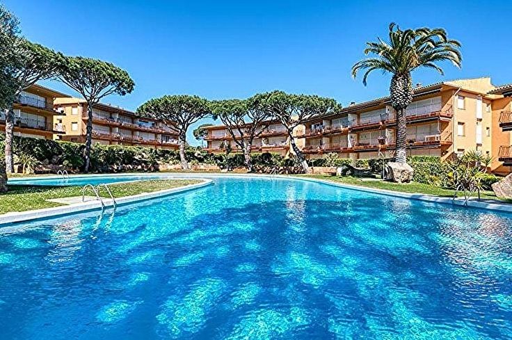 Wohnung 2 Schlafzimmer mit Schwimmbad, Wifi, Parken und Garten auf Calella de Palafrugell - Kaufen - verkaufen