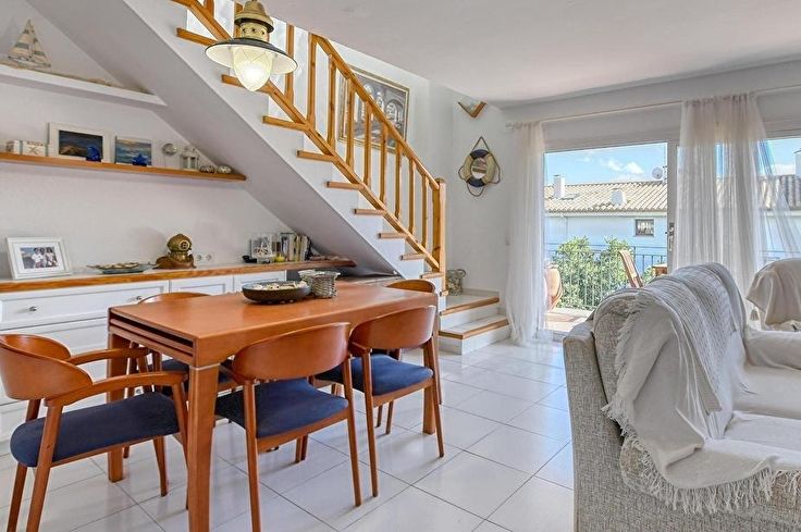 Wohnung 3 Schlafzimmer mit Klimaanlage und Parken auf Calella de Palafrugell - Kaufen - verkaufen