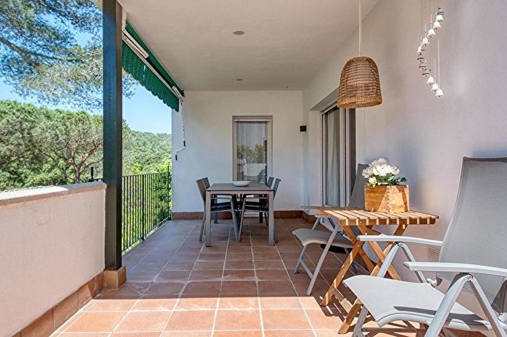 Wohnung 3 Schlafzimmer mit Schwimmbad, Parken und Garten auf Tamariu - Kaufen - verkaufen