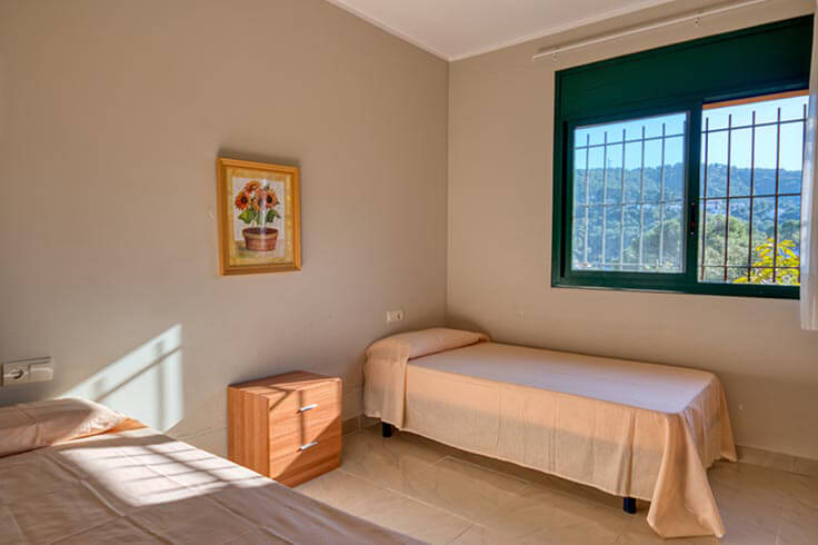 Individuelles Haus 6 Schlafzimmer mit Schwimmbad, Parken und Garten auf Begur - Kaufen - verkaufen