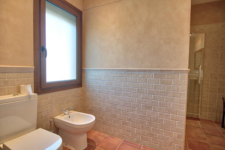 Chalet 5 Schlafzimmer mit Schwimmbad und Garten auf Mont-ras - Kaufen - verkaufen