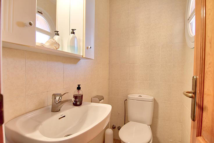 Individuelles Haus 4 Schlafzimmer mit Parken und Garten auf Mont-ras - Kaufen - verkaufen