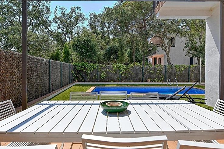 Chalet 4 Schlafzimmer mit Schwimmbad, Wifi, Parken und Garten auf Calella de Palafrugell - Vermietung Urlaub - Tourist