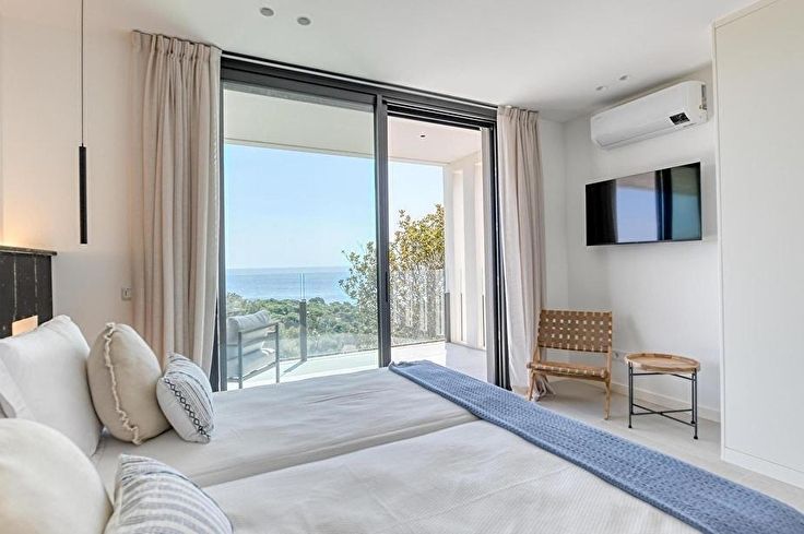 Chalet 4 Schlafzimmer mit Schwimmbad, Wifi, Parken, Grill und Garten auf Calella de Palafrugell - Vermietung Jahreszeit