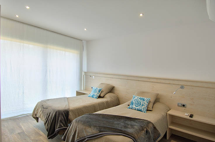 Chalet 4 Schlafzimmer mit Schwimmbad, Parken und Garten auf Calella de Palafrugell - Vermietung Urlaub - Tourist